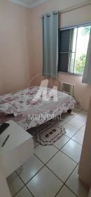 18 - Dormitorio