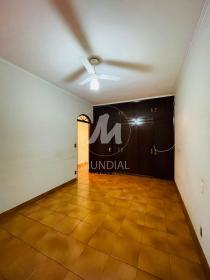 20 - Dormitorio