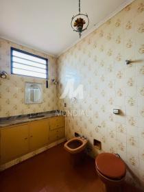 26 - Banheiro/lavabo