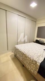 8 - Suite