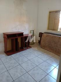 7 - Dormitorio