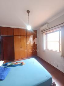 12 - Dormitorio