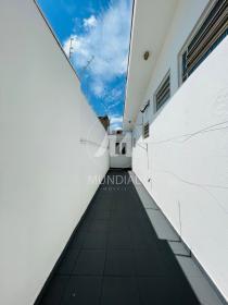 23 - Quintal/corredores