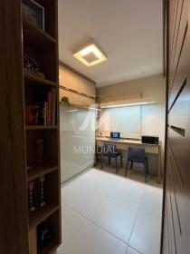 9 - Dormitorio