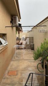 12 - Quintal/corredores