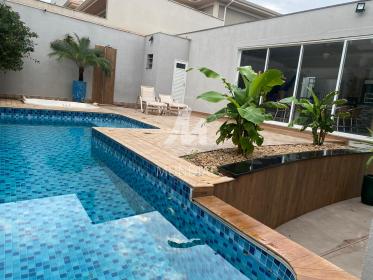 7 - Piscina