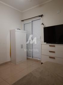 10 - Dormitorio