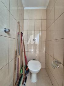 13 - Banheiro/lavabo