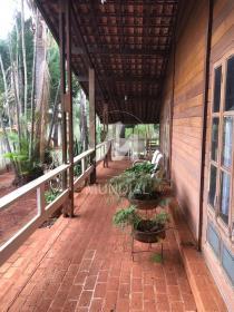 9 - Quintal/corredores