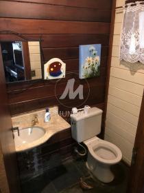 4 - Banheiro/lavabo
