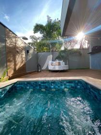 4 - Piscina