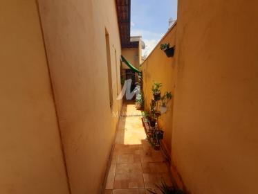 21 - Quintal/corredores