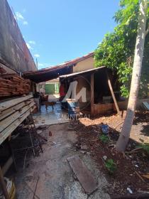 7 - Quintal/corredores