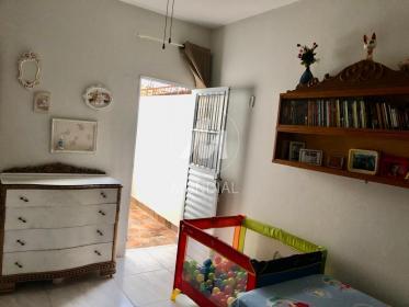 16 - Dormitorio