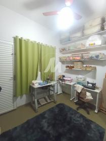 9 - Dormitorio