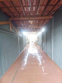 20 - Garagem/estacionamento