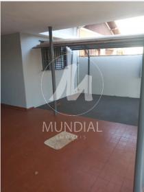 2 - Garagem/estacionamento