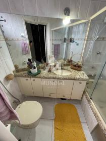 13 - Banheiro/lavabo