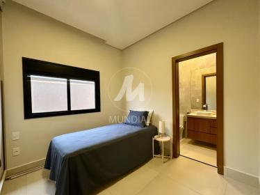18 - Suite