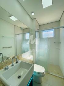 13 - Banheiro/lavabo