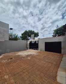 2 - Garagem/estacionamento