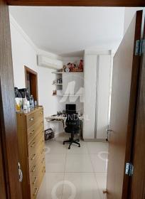 16 - Dormitorio