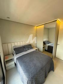 13 - Suite