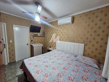 13 - Dormitorio