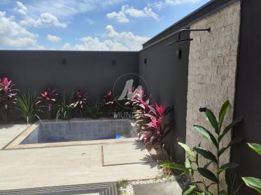 15 - Piscina