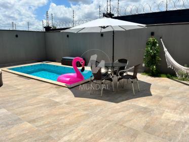 7 - Piscina