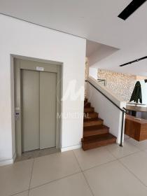 8 - Elevador