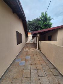 22 - Quintal/corredores