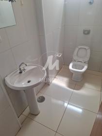4 - Banheiro/lavabo