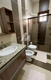 15 - Banheiro/lavabo