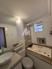 5 - Jacuzzi