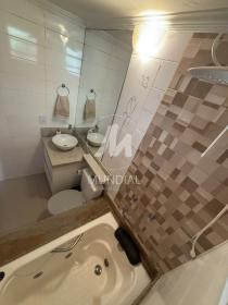 12 - Banheiro/lavabo
