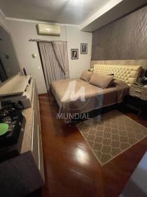 31 - Suite