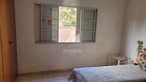 13 - Dormitorio