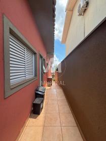 30 - Quintal/corredores