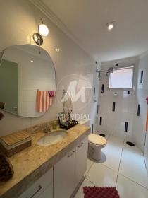 28 - Banheiro/lavabo