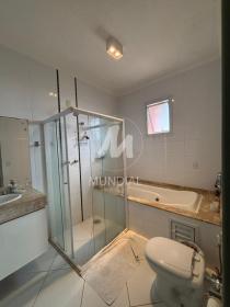 13 - Banheiro/lavabo