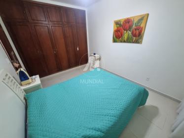 11 - Dormitorio