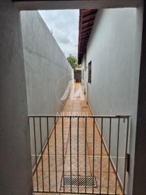 13 - Quintal/corredores
