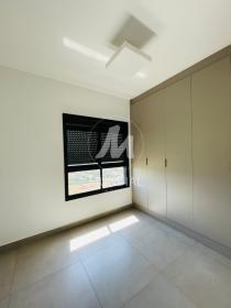 10 - Suite