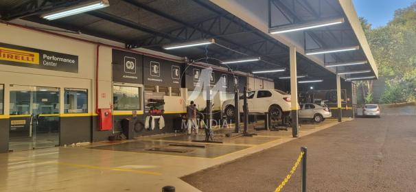 3 - Garagem/estacionamento