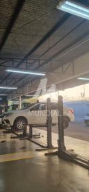 5 - Garagem/estacionamento