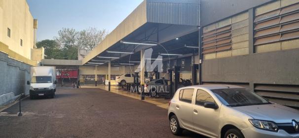 7 - Garagem/estacionamento