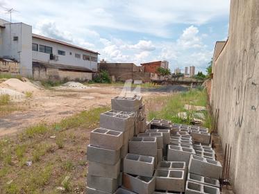 2 - Terreno/Lote