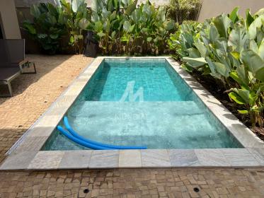 15 - Piscina