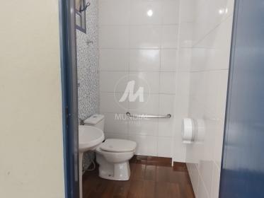 14 - Banheiro/lavabo